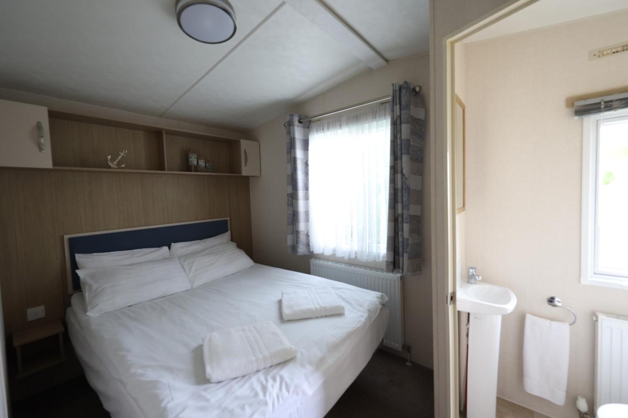 Mercury Yacht Harbour And Holiday Park Bursledon Quarto foto